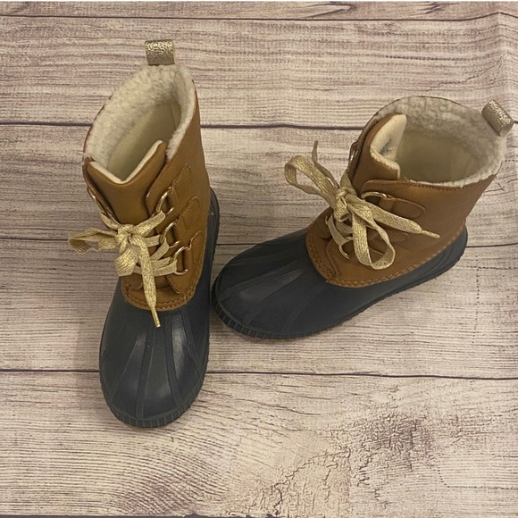 GAP Other - Gap boots size 12/13 girls